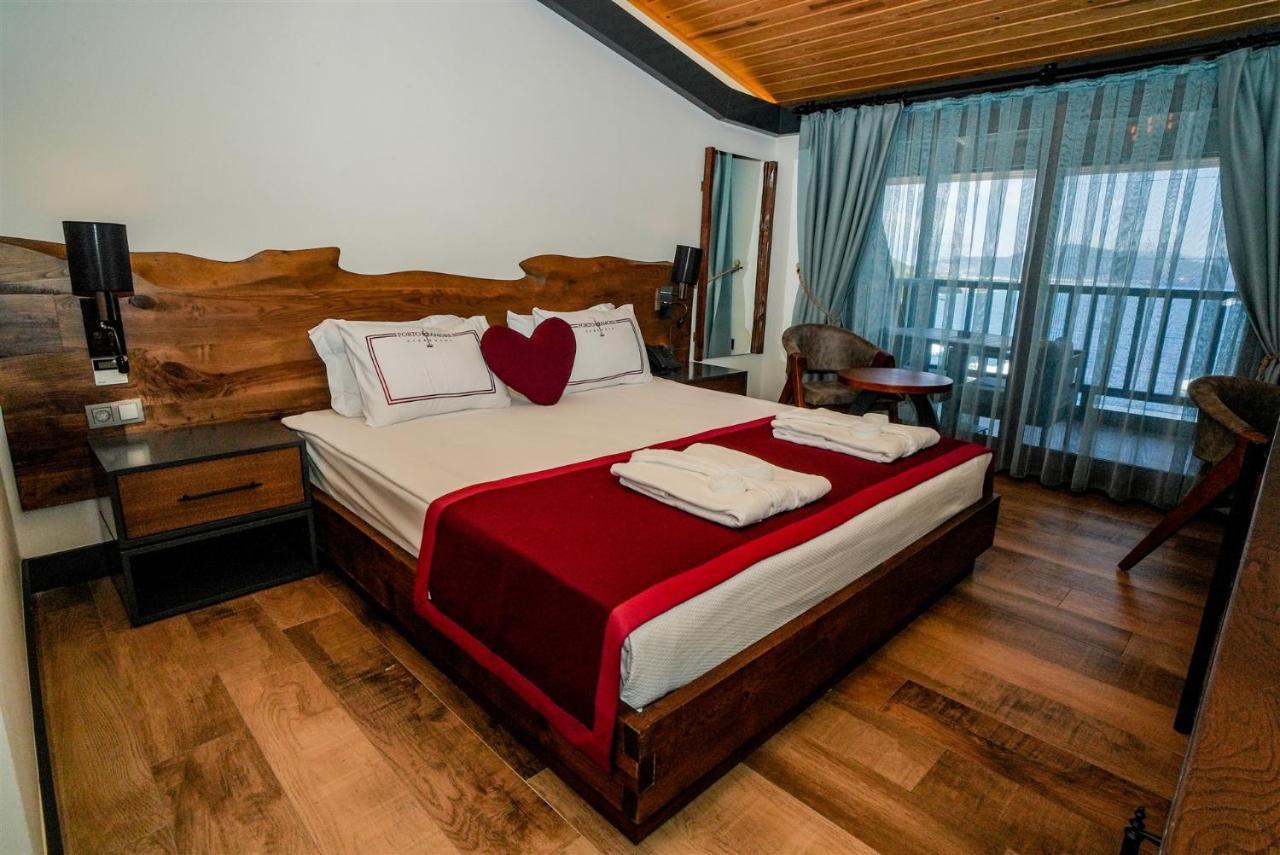 Готель Porto Club (adults Only) 5*